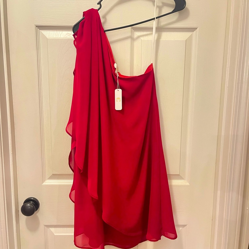 Red party dress